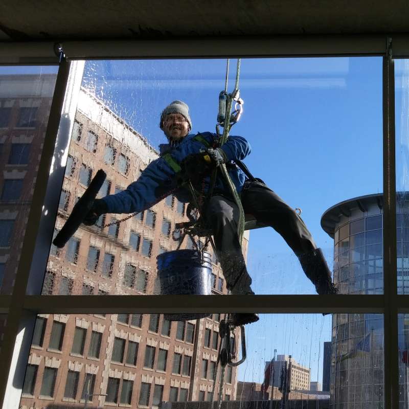 commercial window cleaning