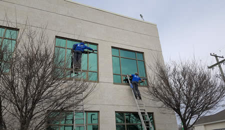 Low Rise Window Cleaning Services in Winnipeg Manitoba