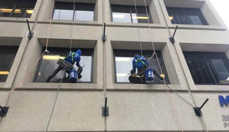 commercial window cleaning
